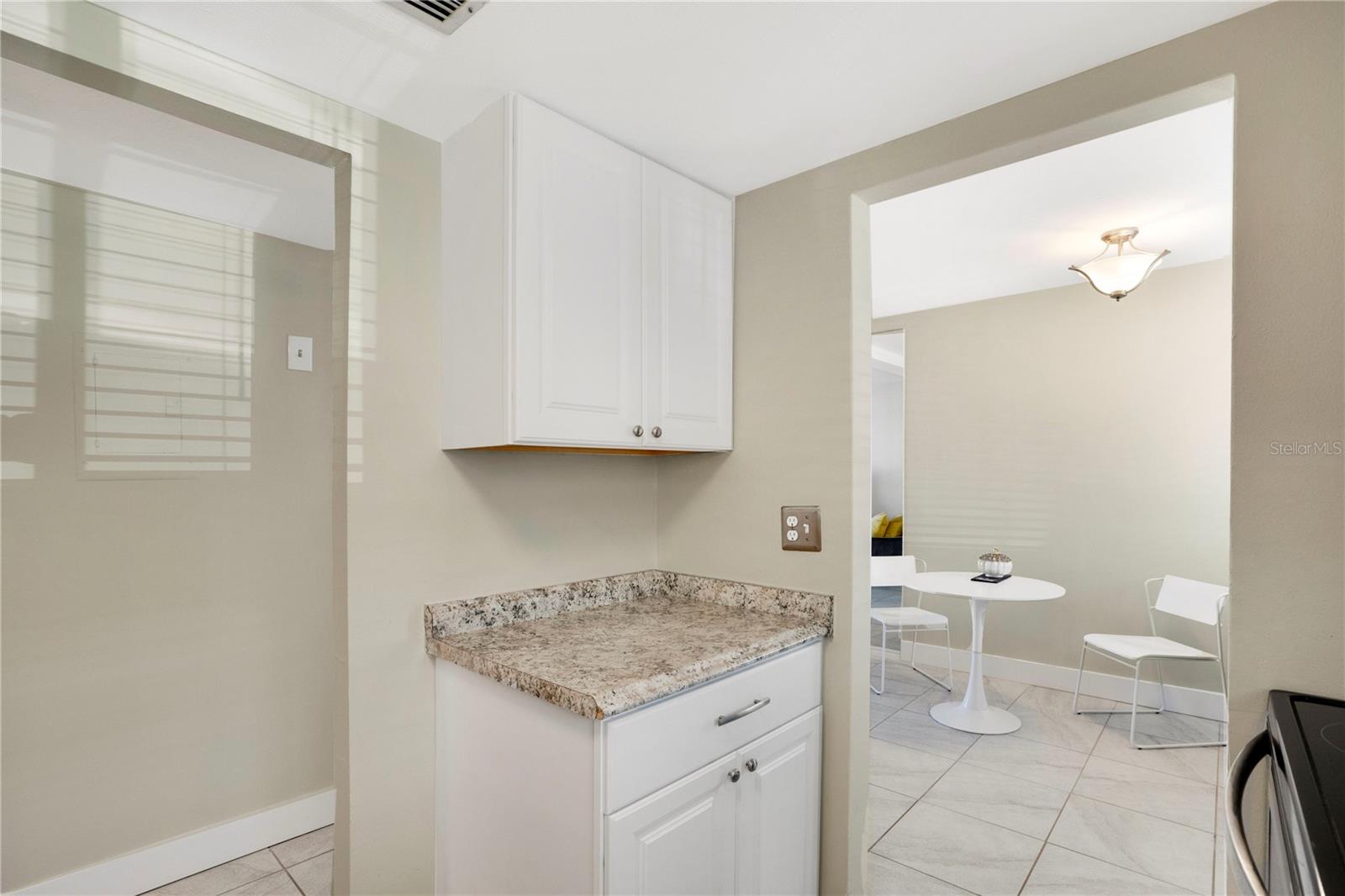 THE FOURTH BAYSHORE - Residential