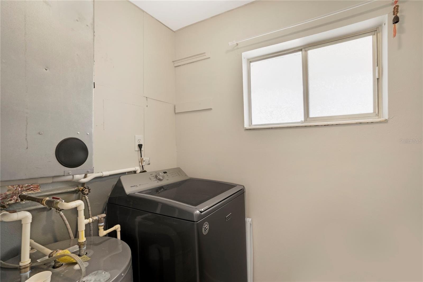 THE FOURTH BAYSHORE - Residential