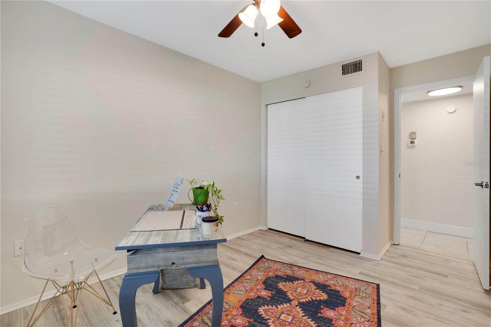 THE FOURTH BAYSHORE - Residential