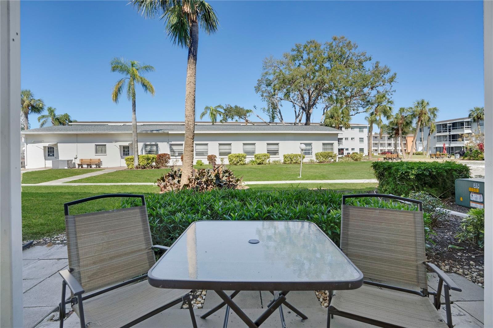 THE FOURTH BAYSHORE - Residential