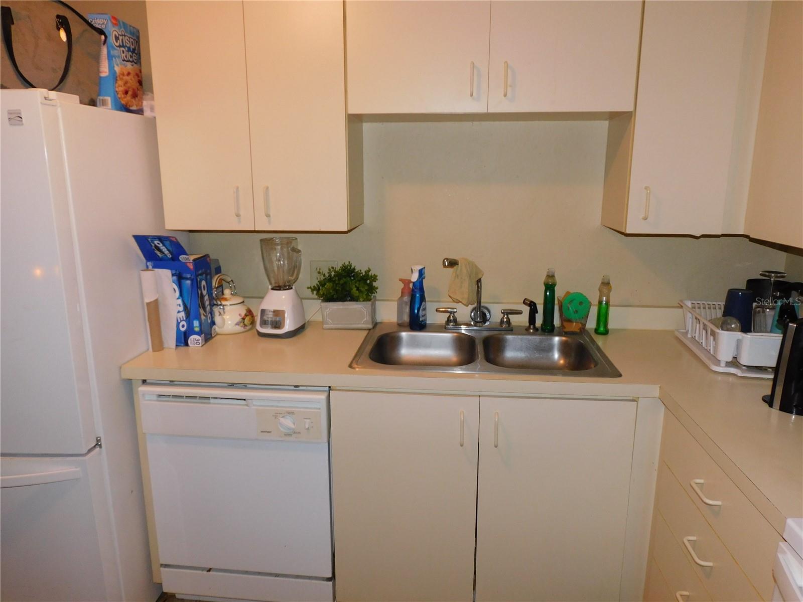 LAKEWOOD PARK A CONDO - Residential