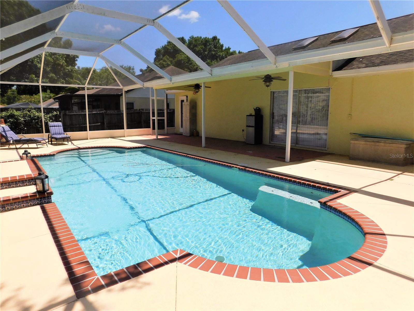 HUNTERS RIDGE - Residential Lease