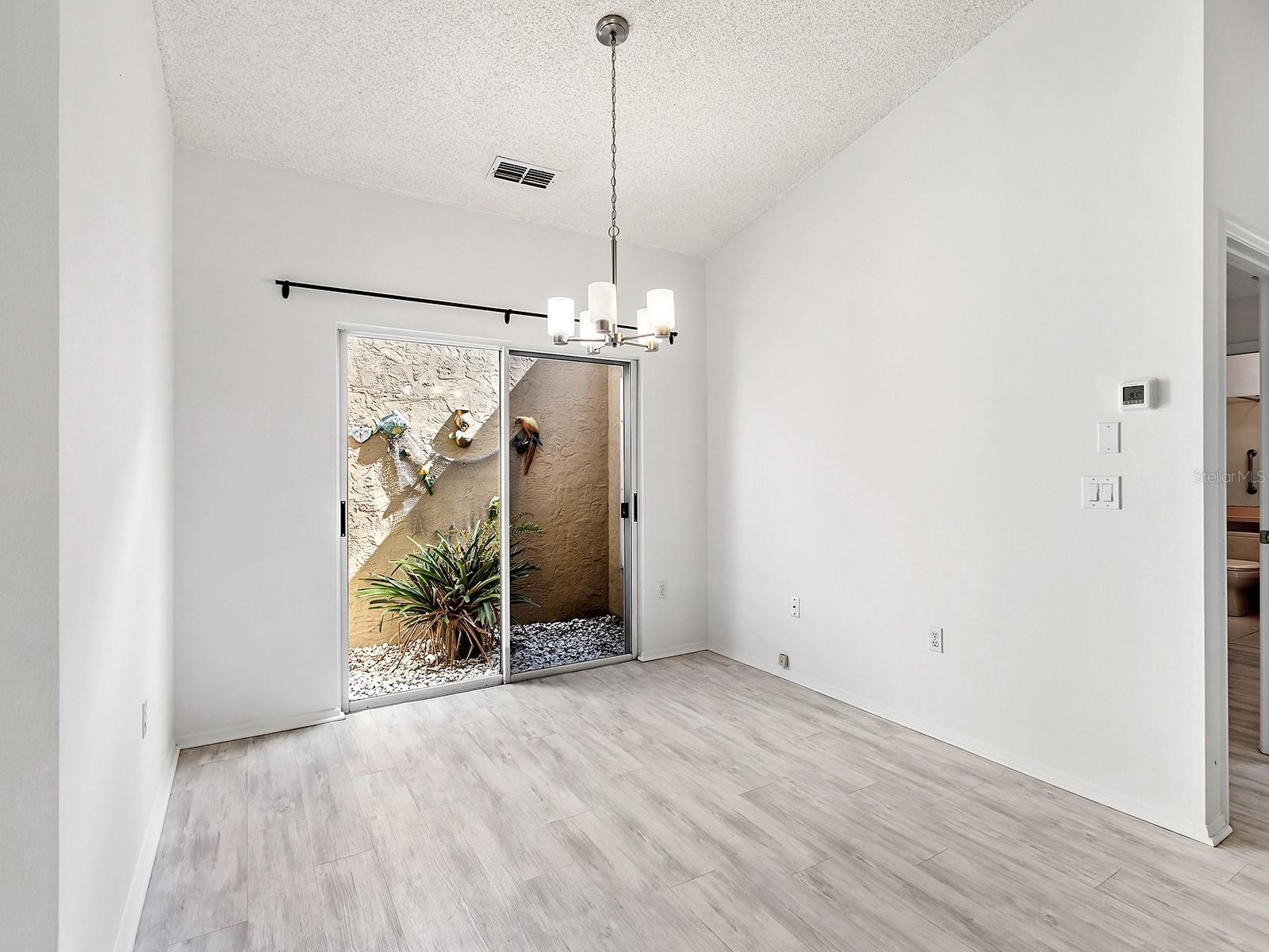 CHARTLEY COURT - Residential