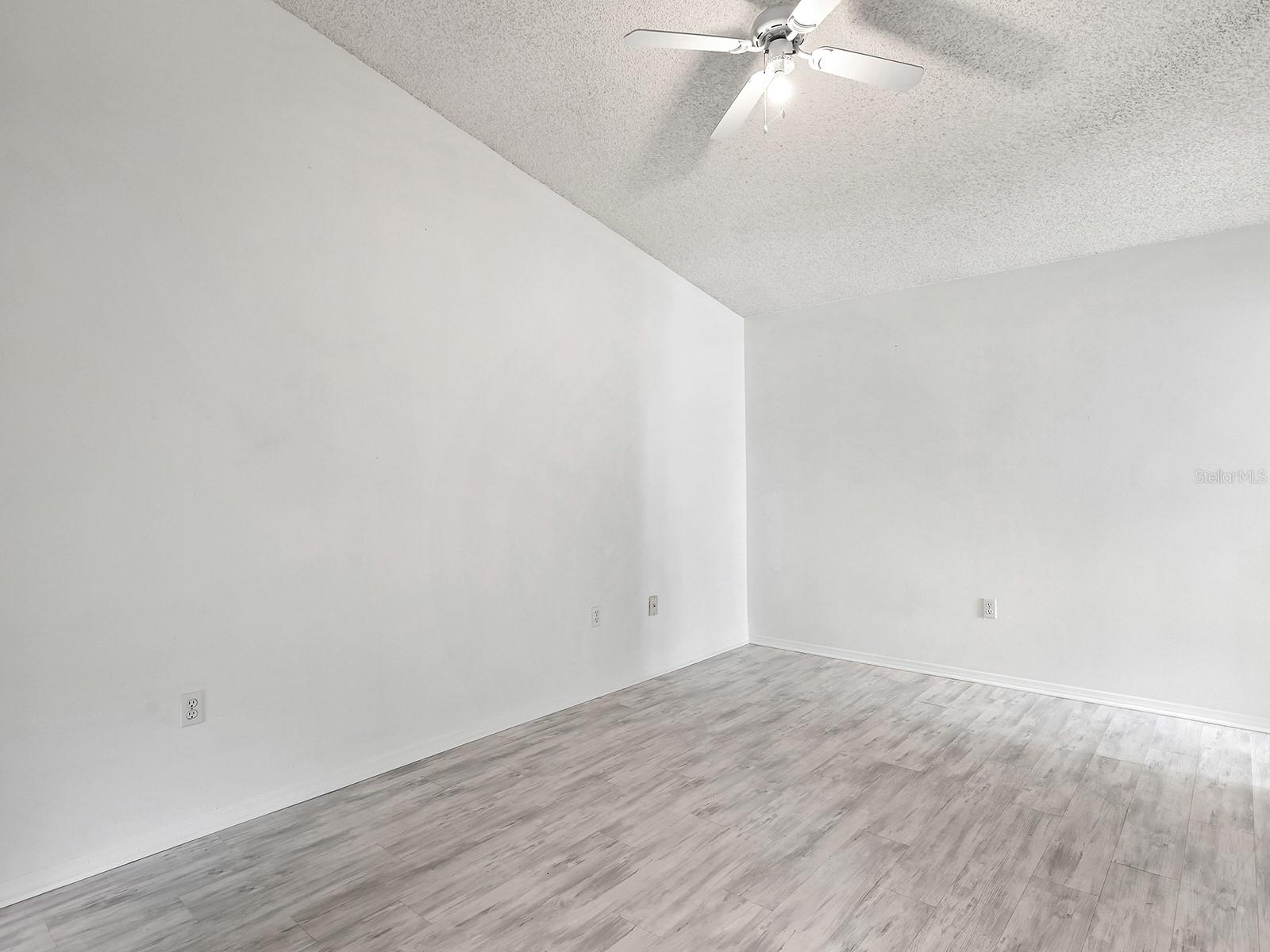 CHARTLEY COURT - Residential