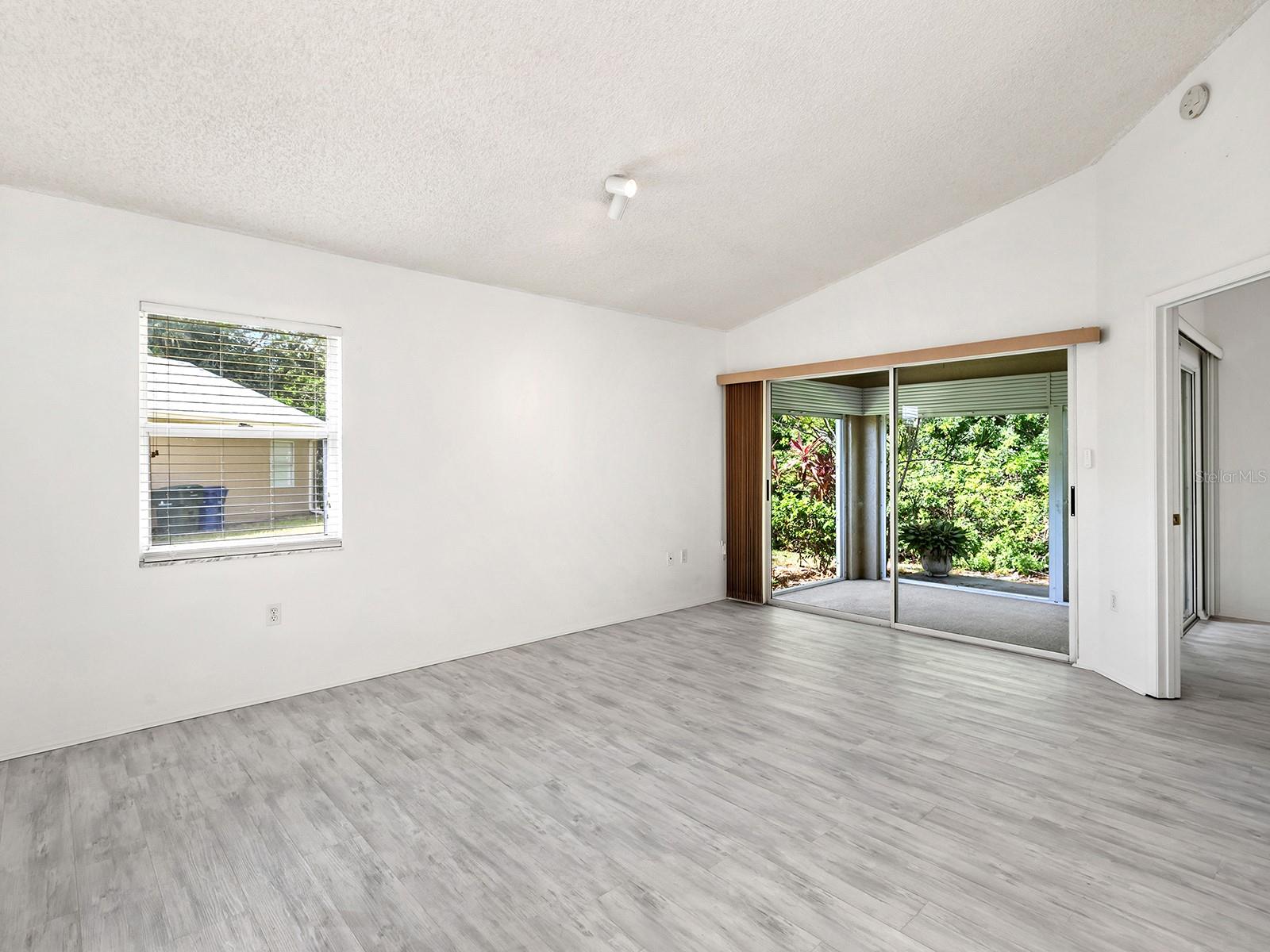 CHARTLEY COURT - Residential