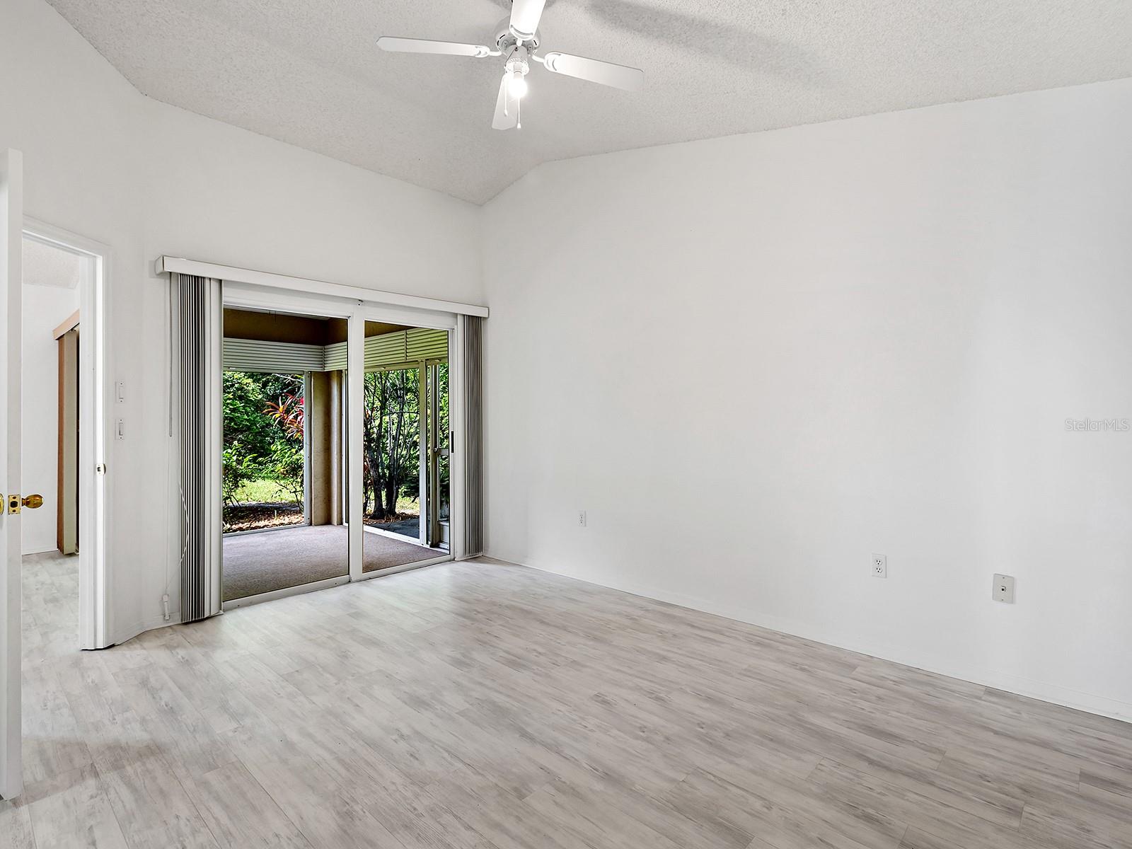 CHARTLEY COURT - Residential