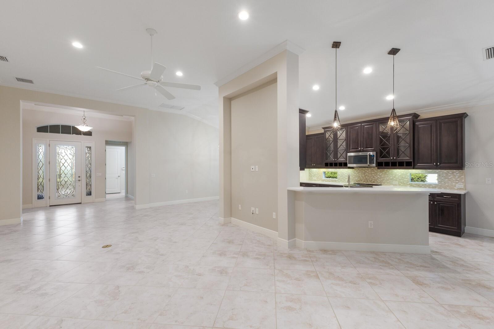 COUNTRY CLUB EAST AT LAKEWD RNCH PP - Residential