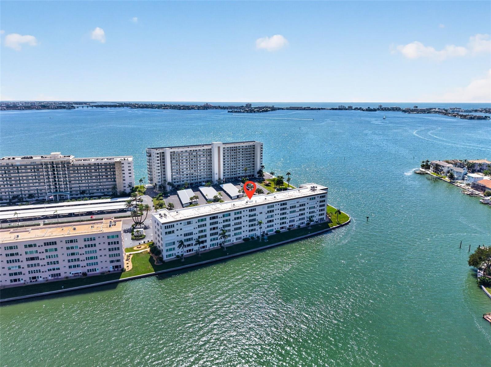 6075 SHORE BOULEVARD S 512
