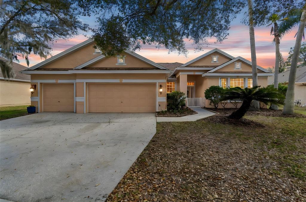 Photo of 5506 Camille Court, Lutz, FL 33558 (MLS # TB8486158)