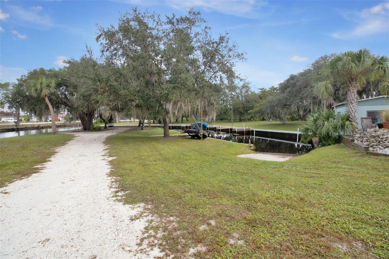 RIVER HAVEN MOB HME PARK - Residential
