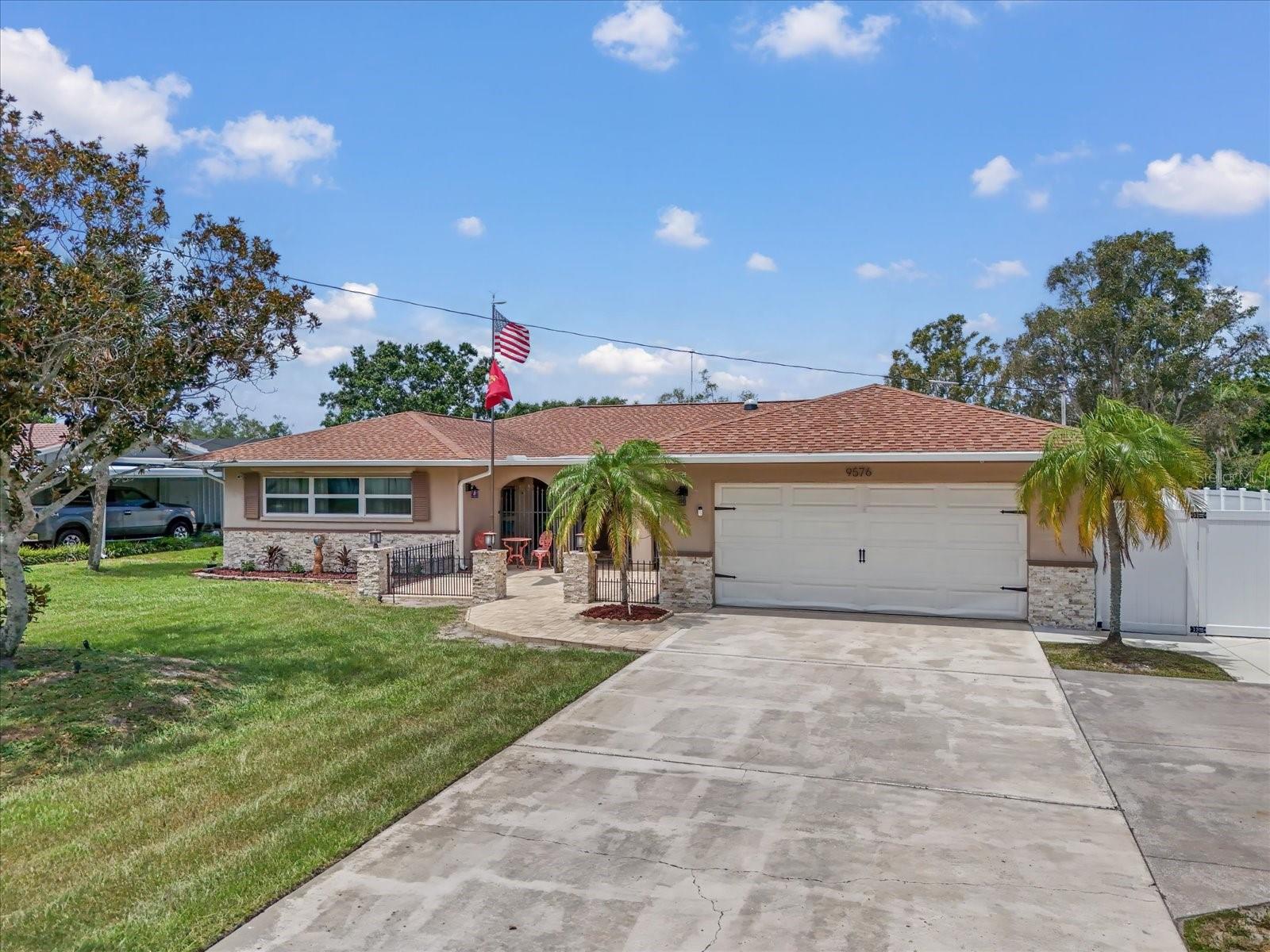 9576 OAKHURST ROAD
