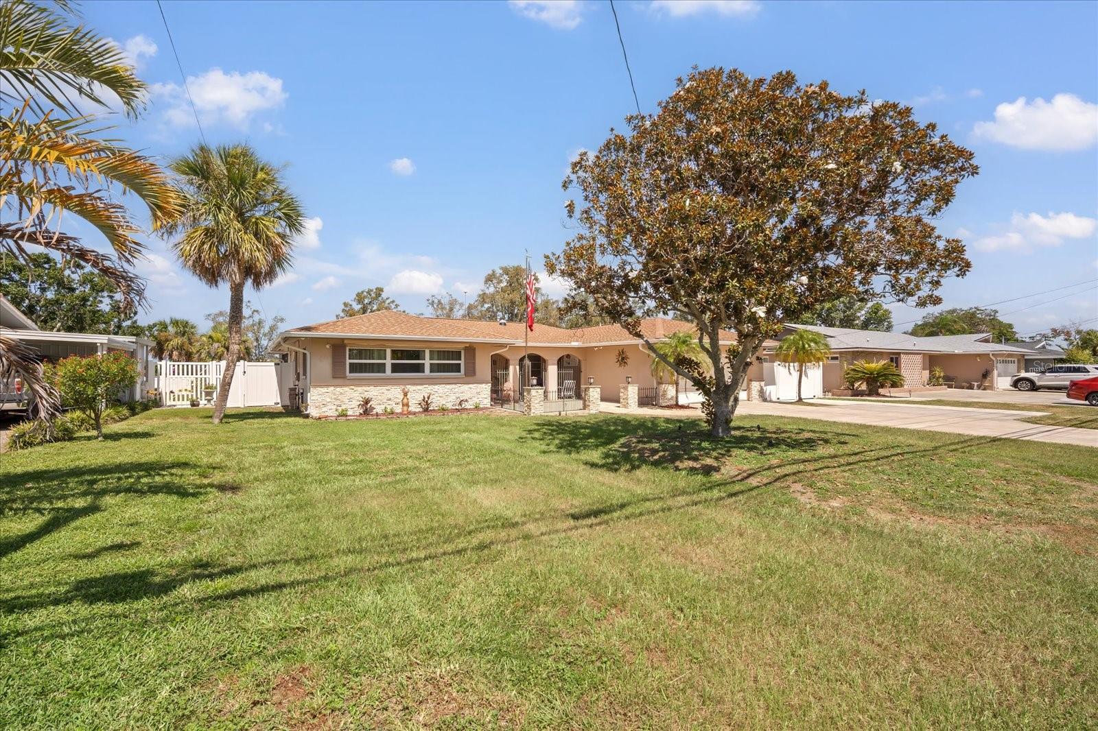 9576 OAKHURST ROAD