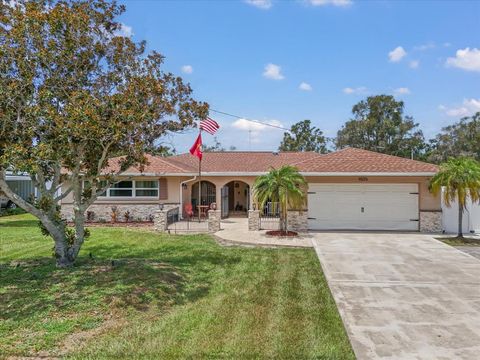 Photo of 9576 Oakhurst Road, Seminole, FL 33776 (MLS # TB8414264)