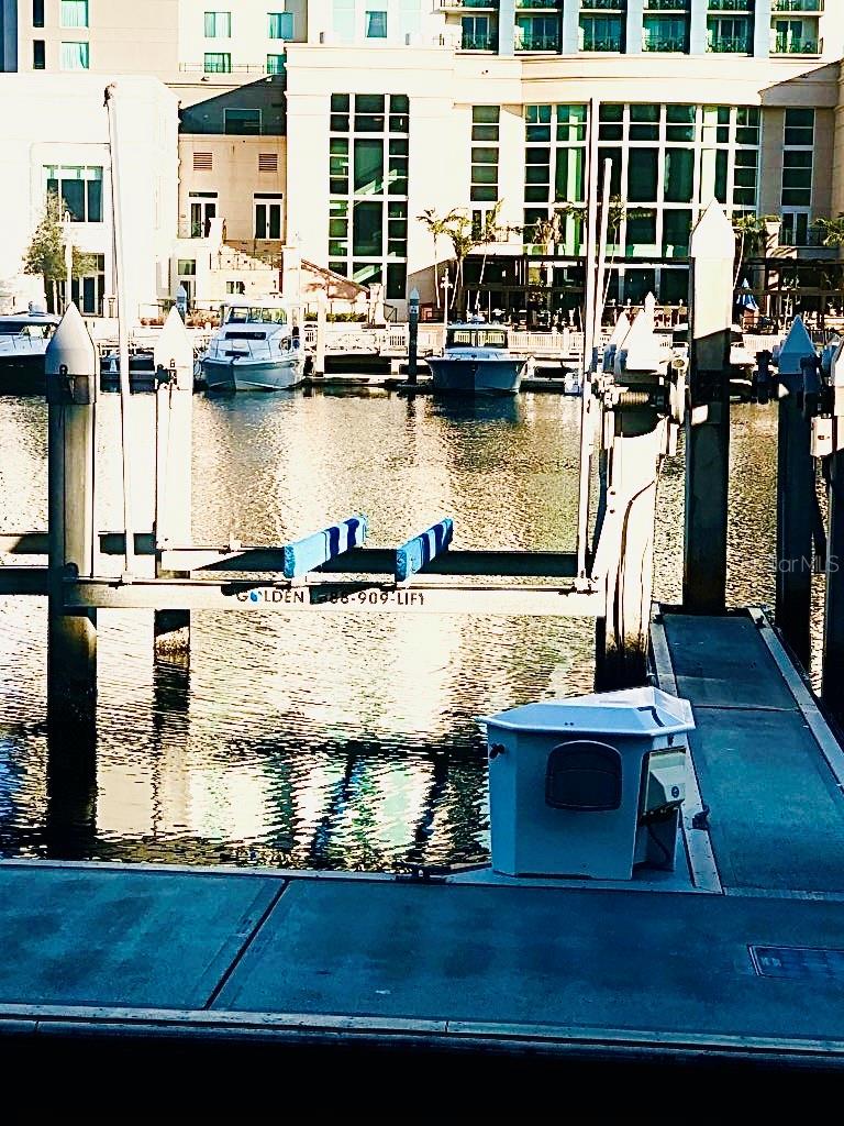 PARKCREST HARBOUR ISLAND MARINA ASSOCIATION INC. - Residential