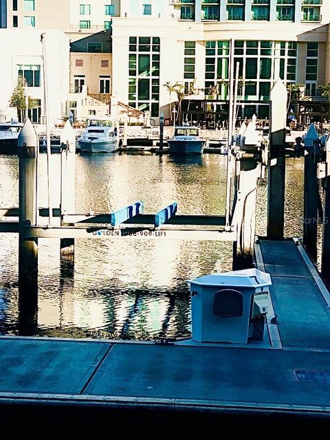 700 S HARBOUR ISLAND 7 TAMPA FL 33602