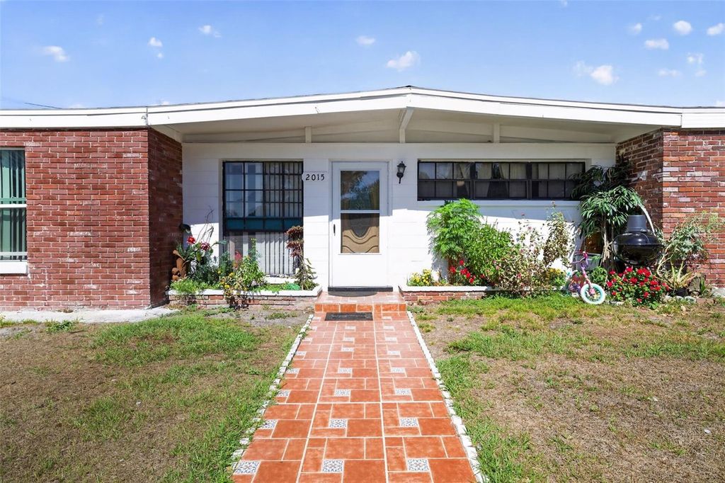 Photo of Tampa, FL 33619 (MLS # O6407905)