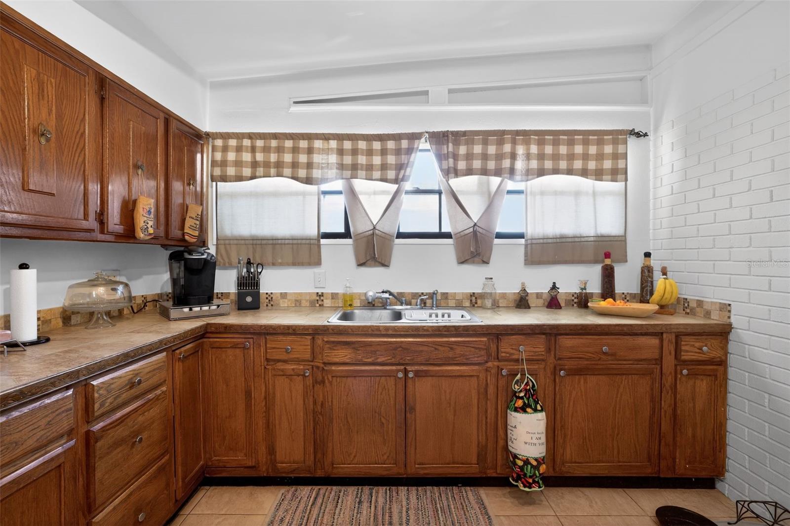CLAIR MEL CITY UNIT 3 - Residential
