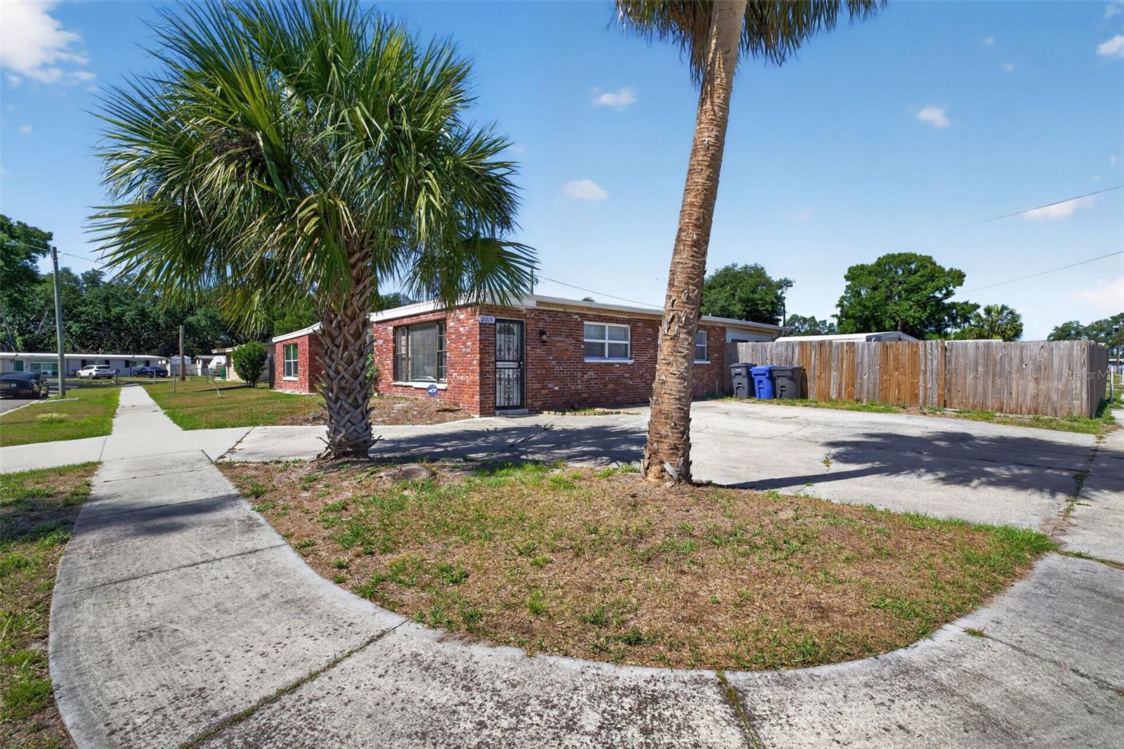 CLAIR MEL CITY UNIT 3 - Residential
