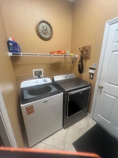 Photo of 2433 Prairie Dunes, Clermont, FL 34711 (MLS # G5117509)