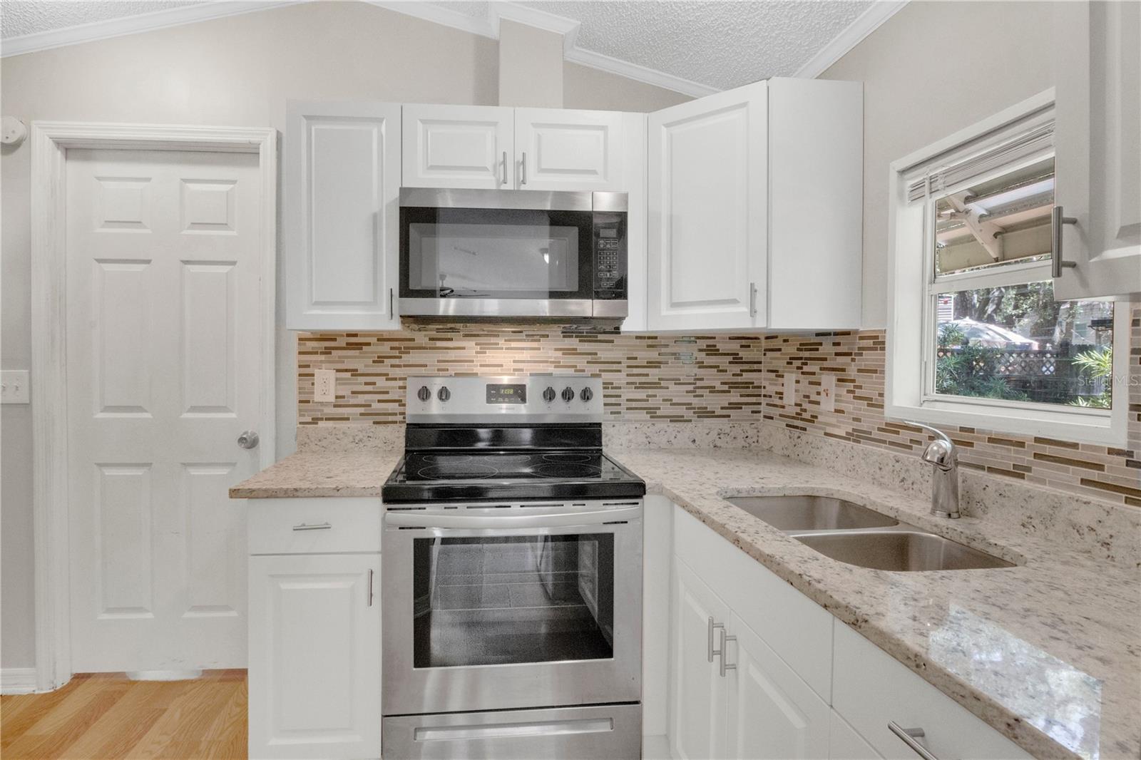 YOGI BEARS JELLYSTONE PARK CONDO 02A - Residential