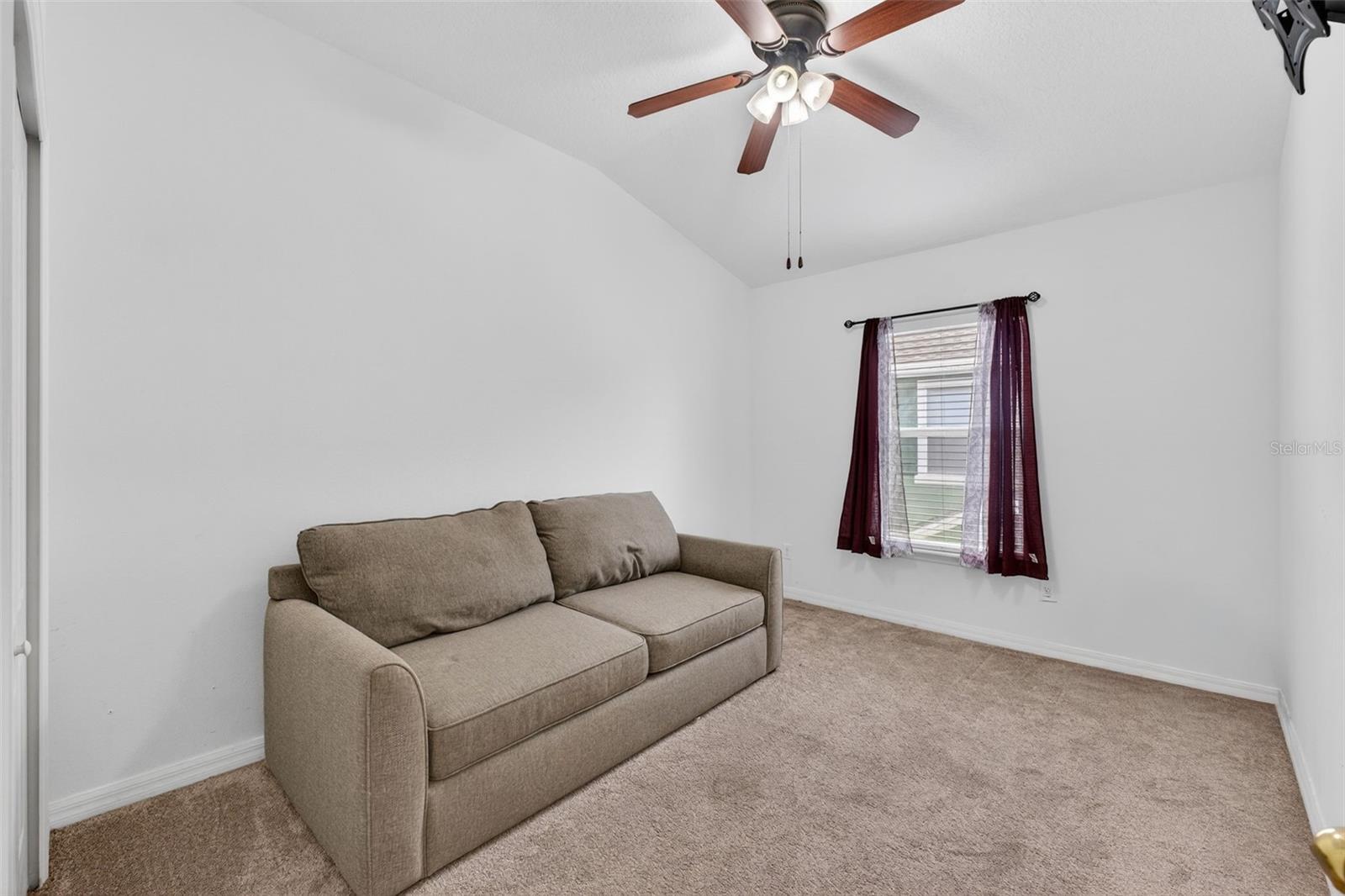 VILLAS/EAST PARK - Residential