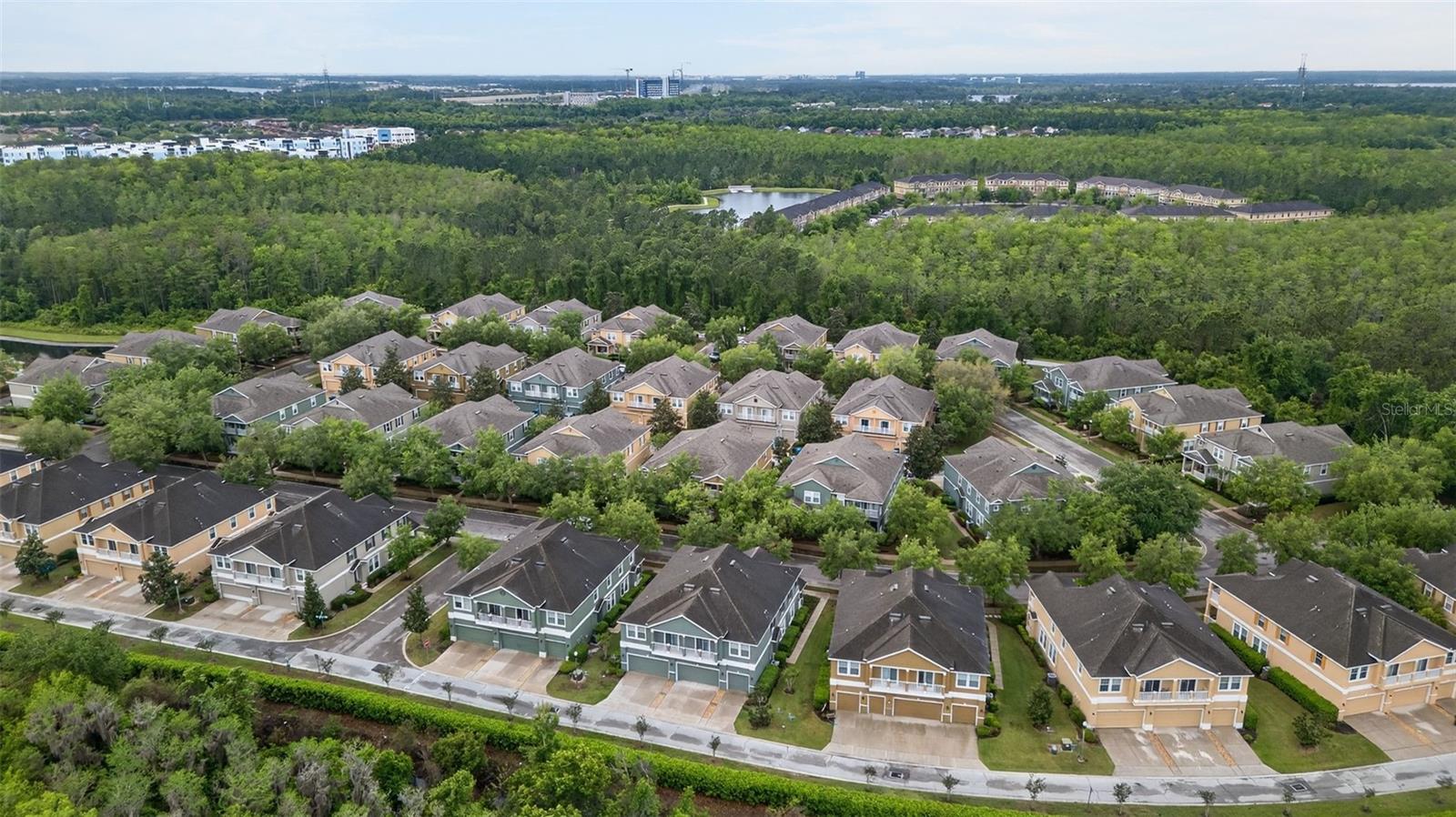 VILLAS/EAST PARK - Residential