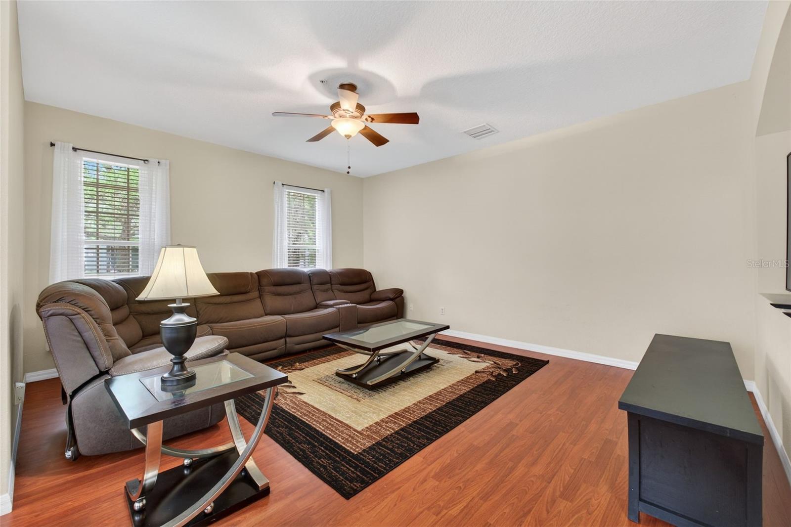 VILLAS/EAST PARK - Residential