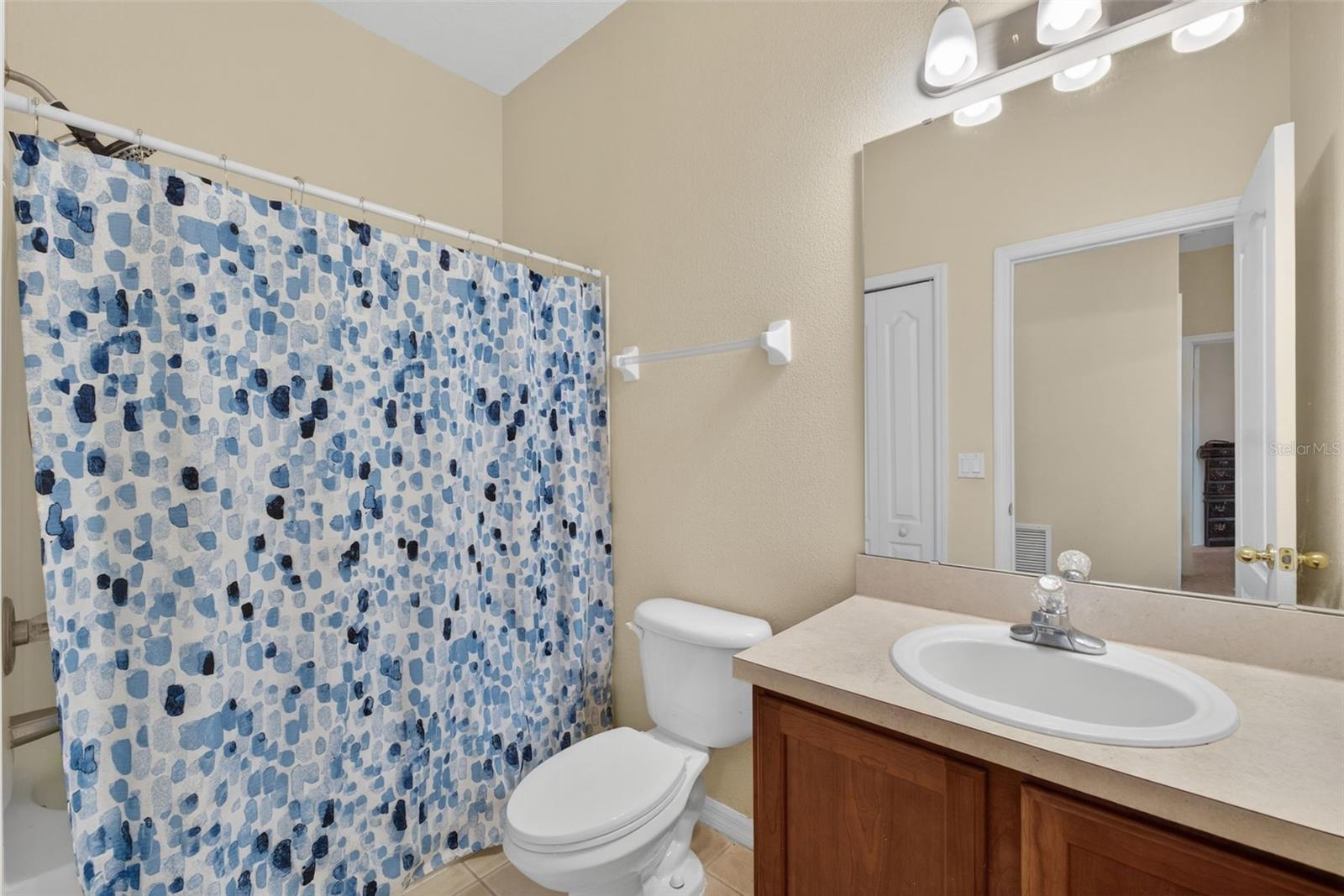 VILLAS/EAST PARK - Residential