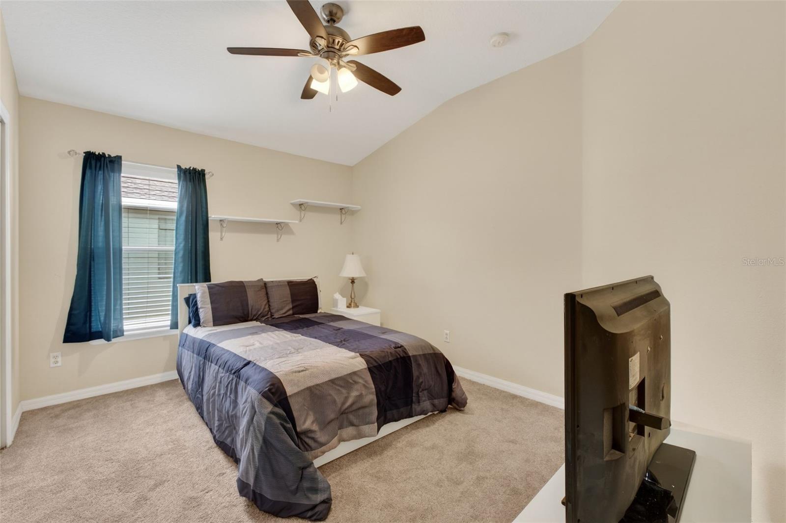 VILLAS/EAST PARK - Residential