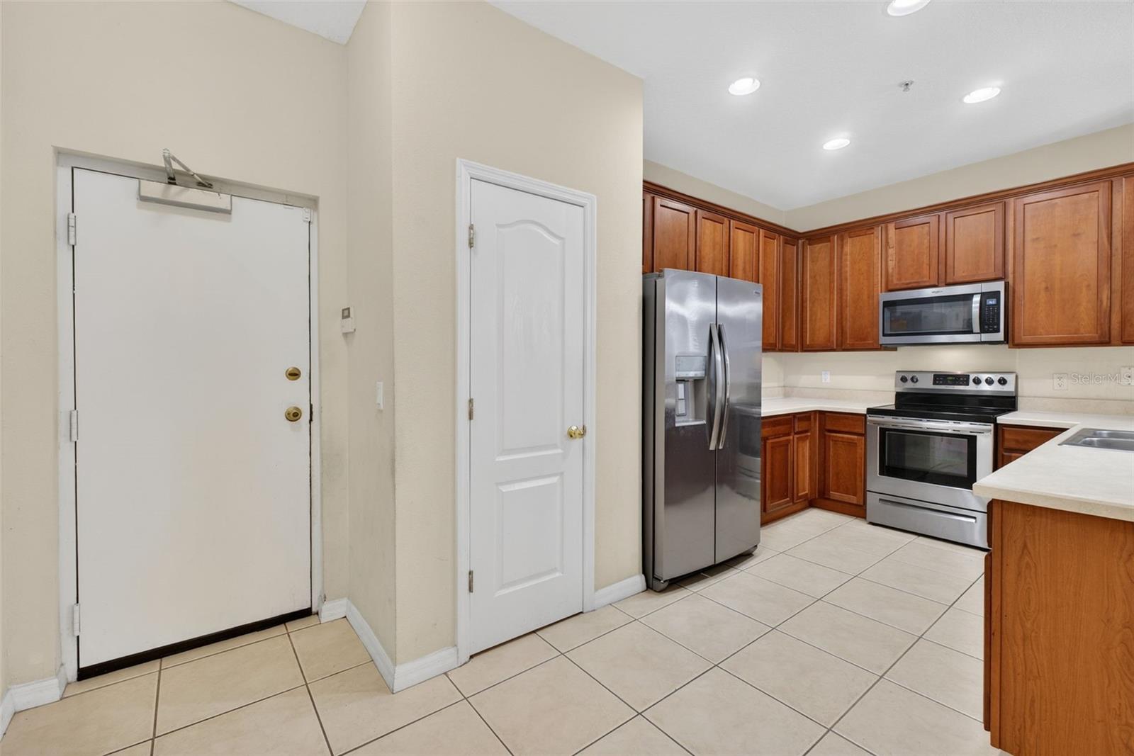 VILLAS/EAST PARK - Residential