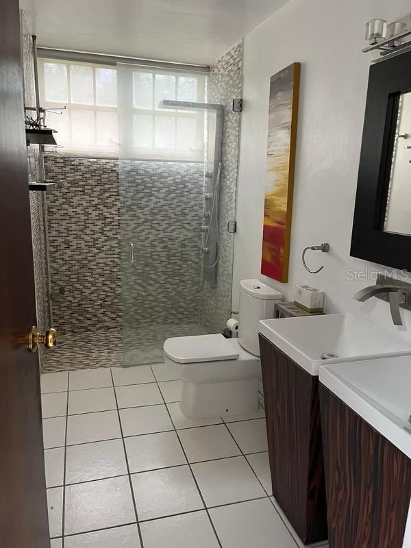 VALLES DEL LAGO - Residential