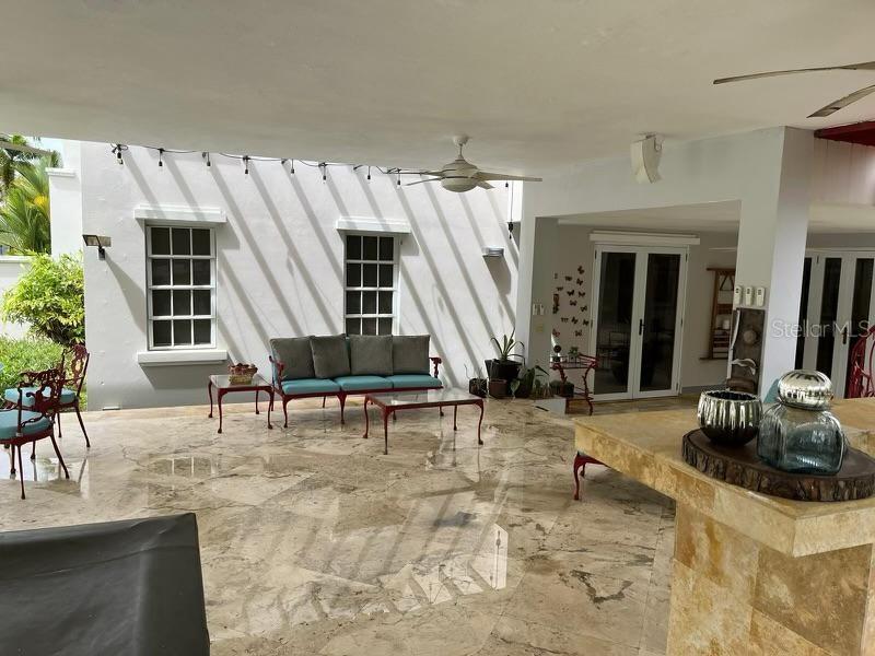 VALLES DEL LAGO - Residential