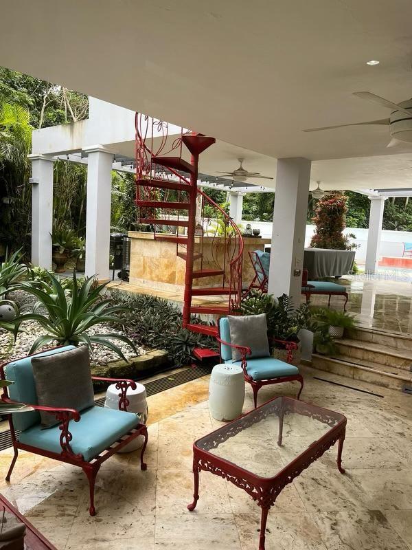 VALLES DEL LAGO - Residential