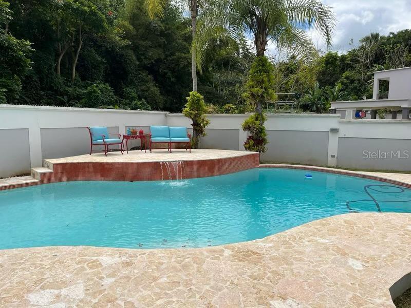 VALLES DEL LAGO - Residential