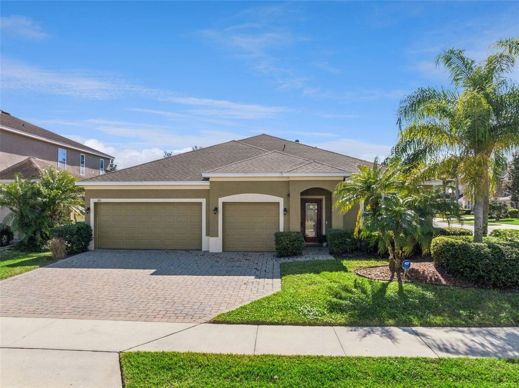 Photo of 1110 Vinsetta Circle, Winter Garden, FL 34787 (MLS # O6375070)