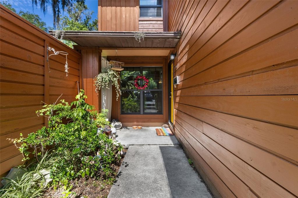 Photo of 900 SW 62nd Boulevard #H43, Gainesville, FL 32607 (MLS # GC532200)