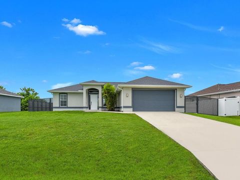 Photo of 518 NW 11th Terrace, Cape Coral, FL 33993 (MLS # C7514292)