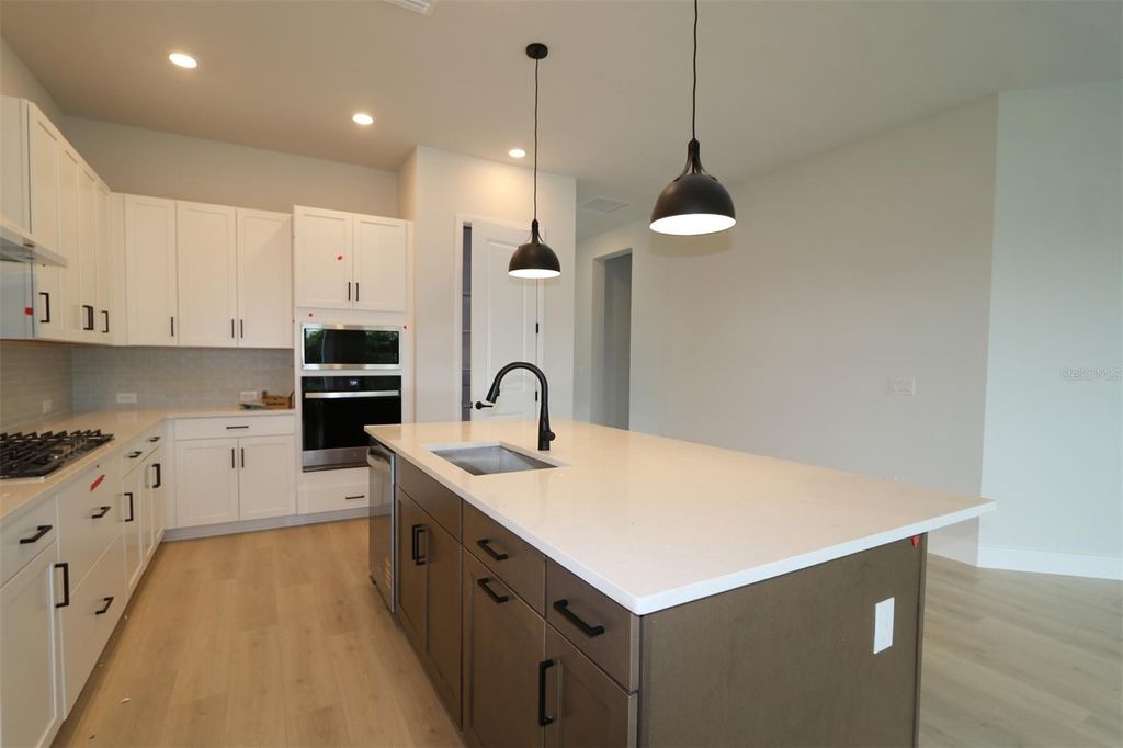 Photo of 5045 Chapel Row Avenue, Apollo Beach, FL 33572 (MLS # TB8405932)