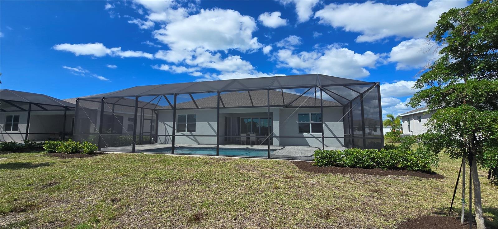 COCO BAY - Residential