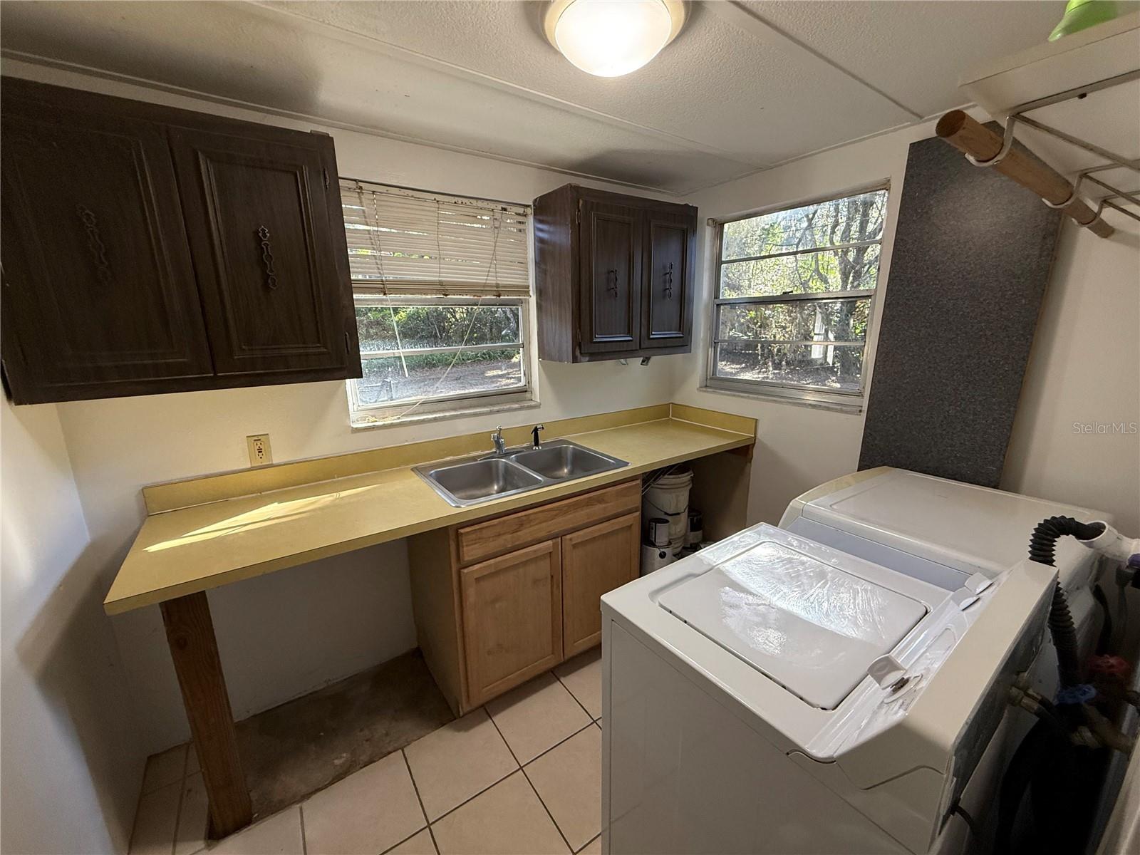 ANNIS TERRACE - Residential