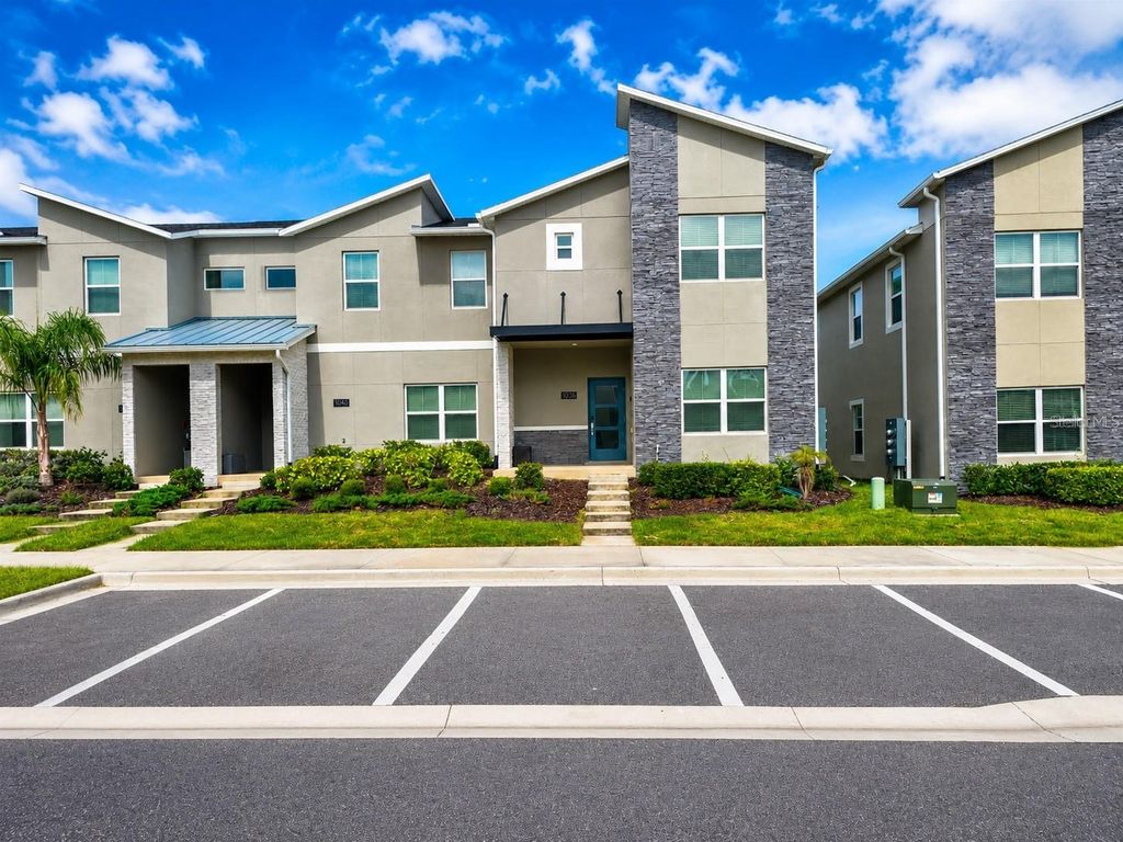 Photo of 1036 Leader Street, Davenport, FL 33896 (MLS # O6424538)
