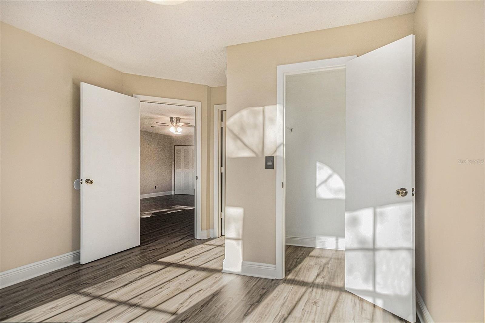 LAKEWOOD PARK A CONDOMINIUM - Residential