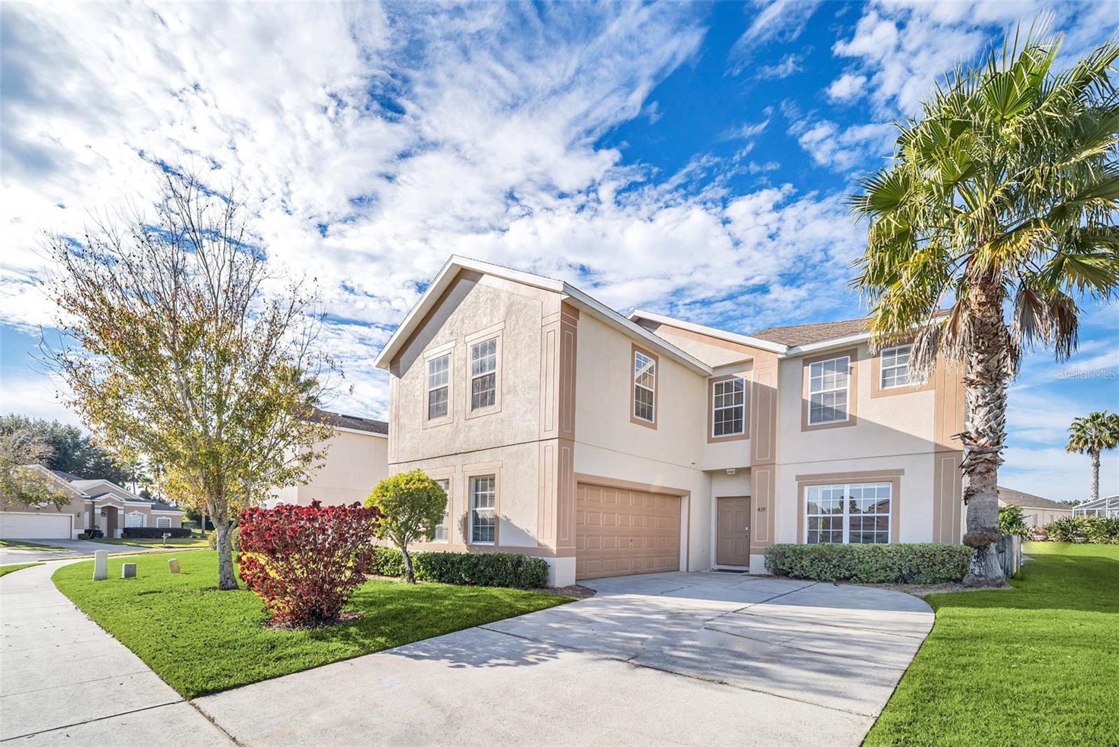 HAMPTON ESTATES - Residential Lease