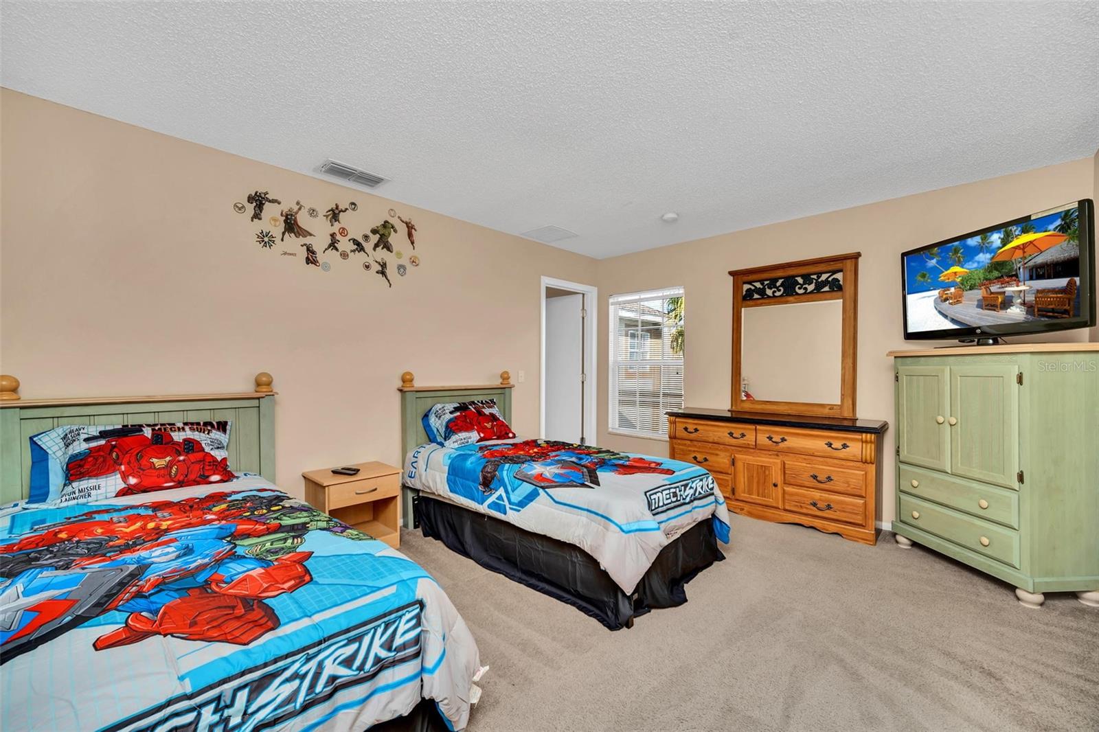 HAMPTON ESTATES - Residential Lease