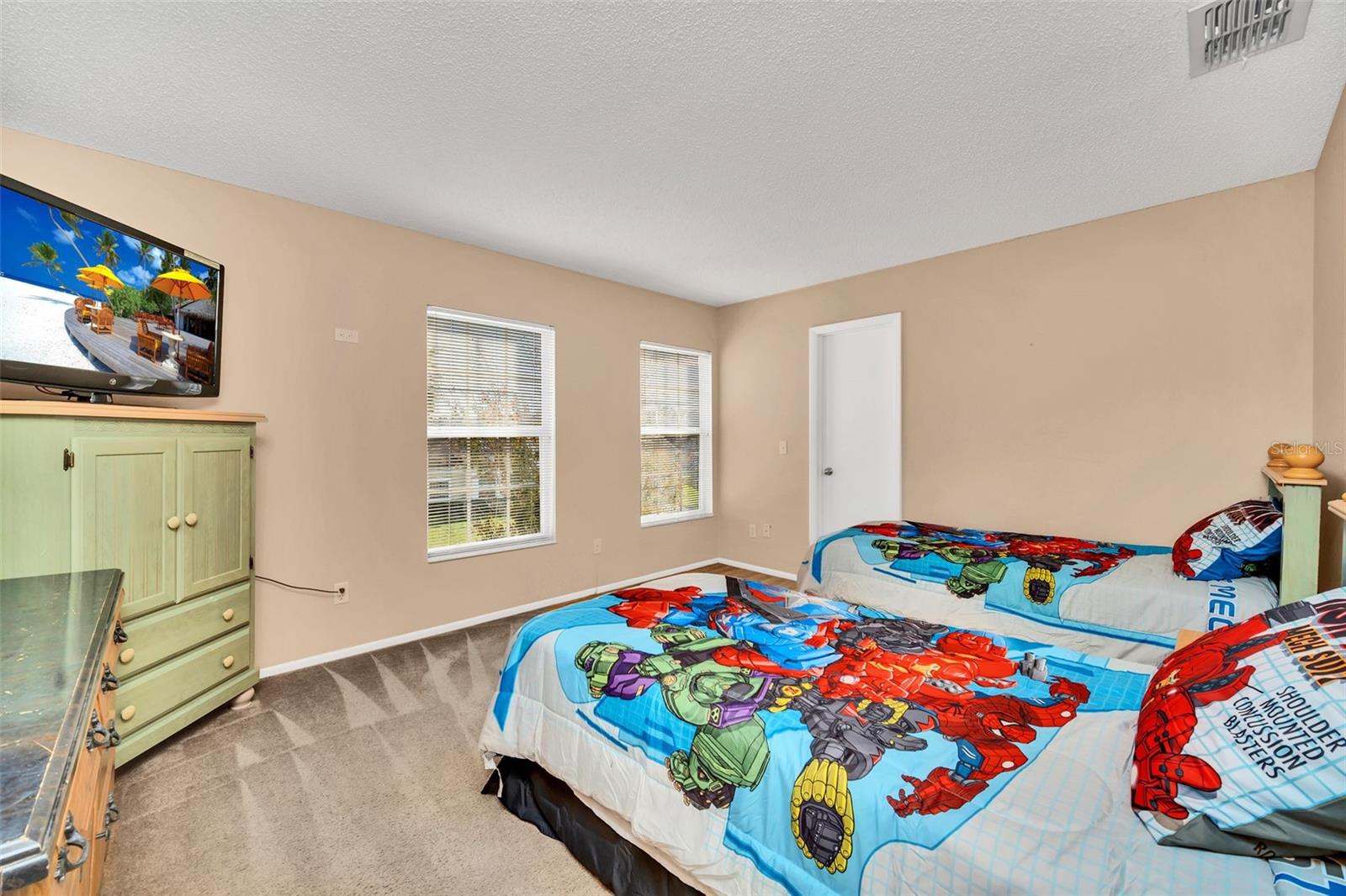 HAMPTON ESTATES - Residential Lease