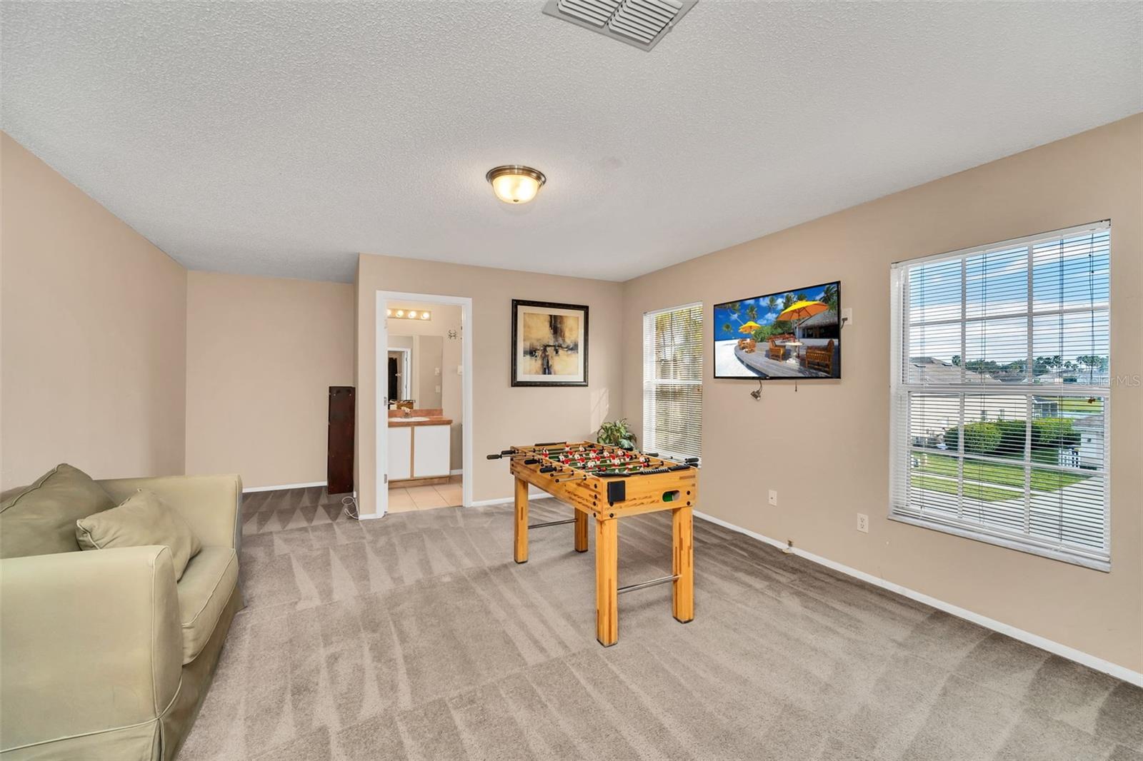 HAMPTON ESTATES - Residential Lease