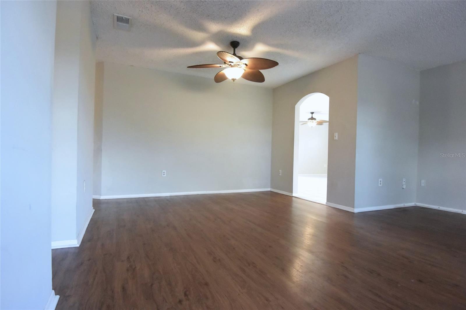 RIDGEWOOD - Residential