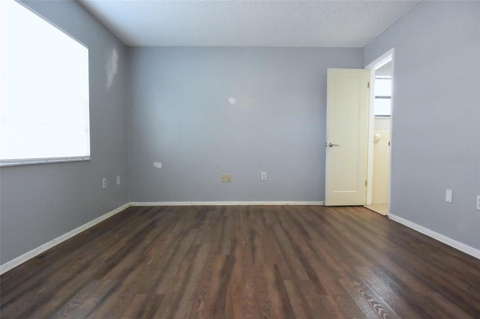 RIDGEWOOD - Residential