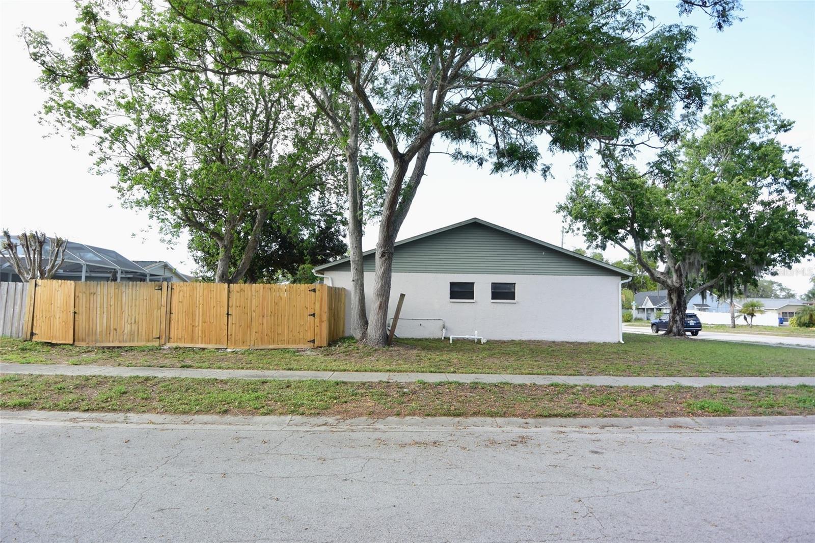 RIDGEWOOD - Residential