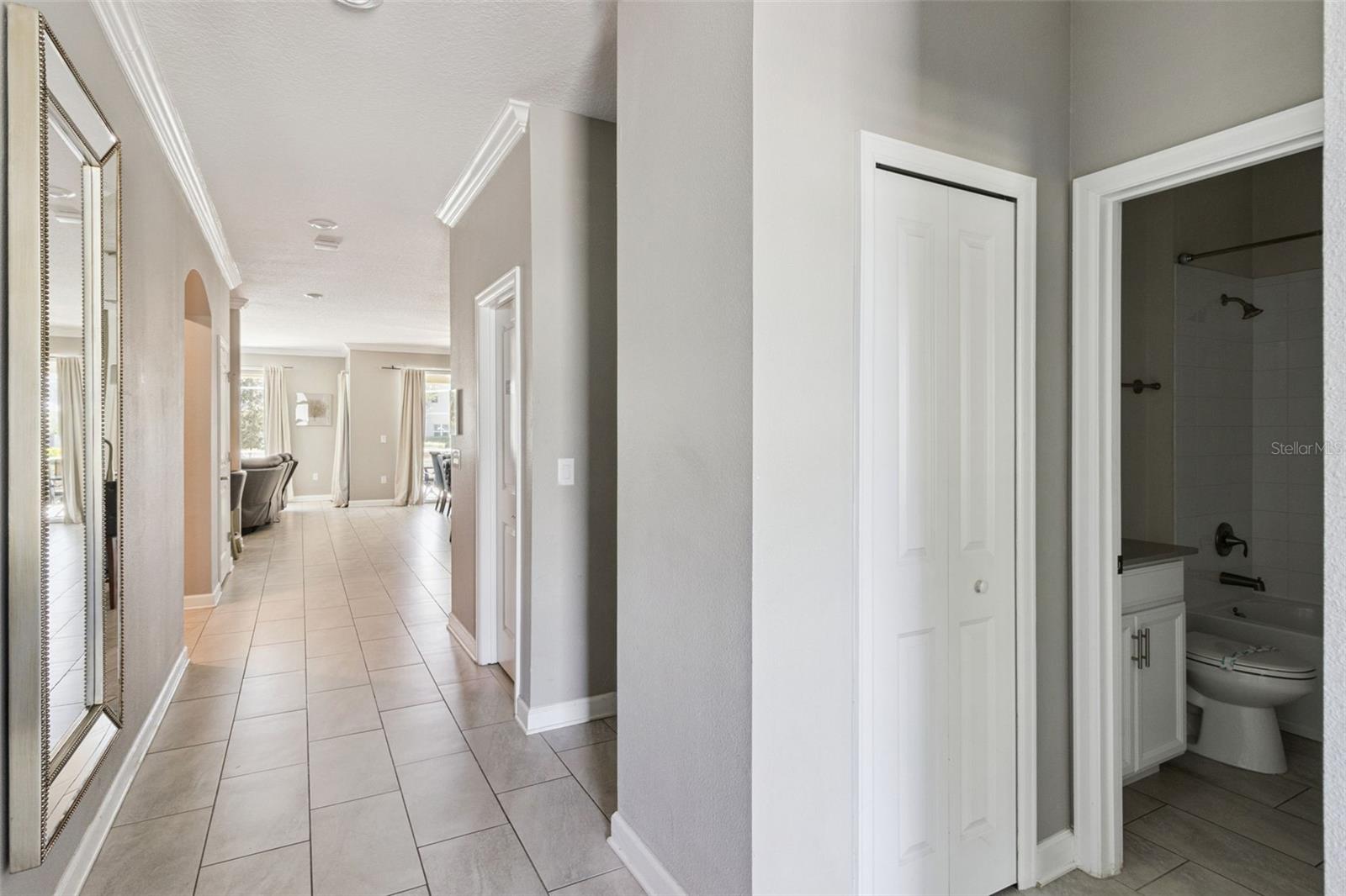 8996 CABOT CLIFFS DRIVE